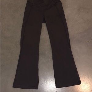 Lululemon grove pant flare